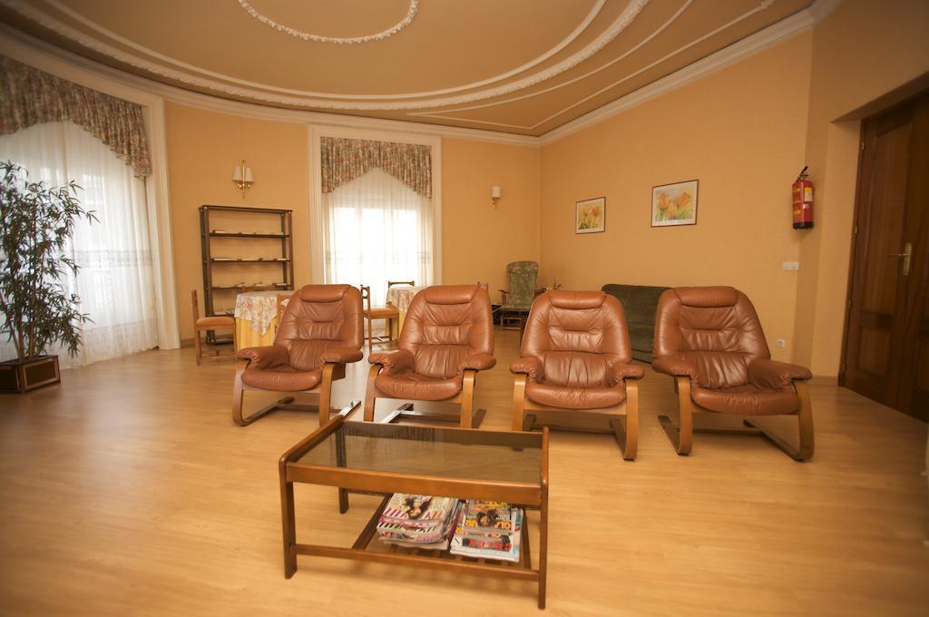 Hostal Andorra Madrid Ngoại thất bức ảnh
